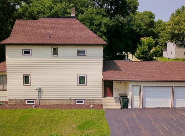216 3rd Street N, Brownton, MN 55312