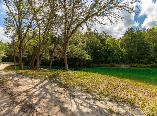 2088 (Tract #3) Baca Loop, Flatonia, TX 78941