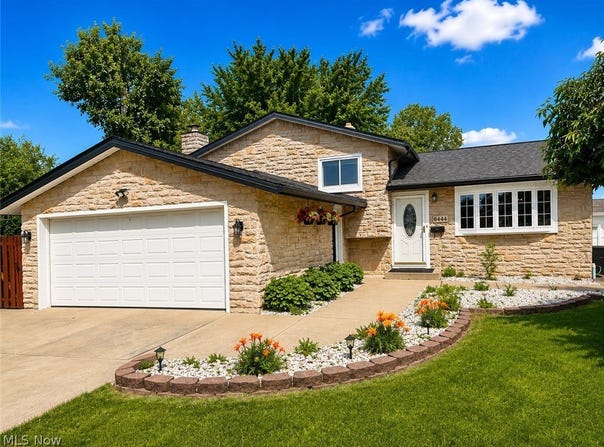 6444 Schaaf Drive, Brook Park, OH 44142