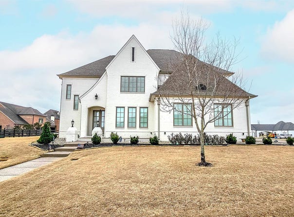 45 NORTH LAKE Rd, Piperton, TN 38017