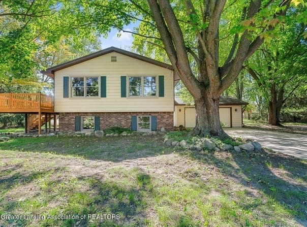 2896 Avery Road, St. Johns, MI 48879