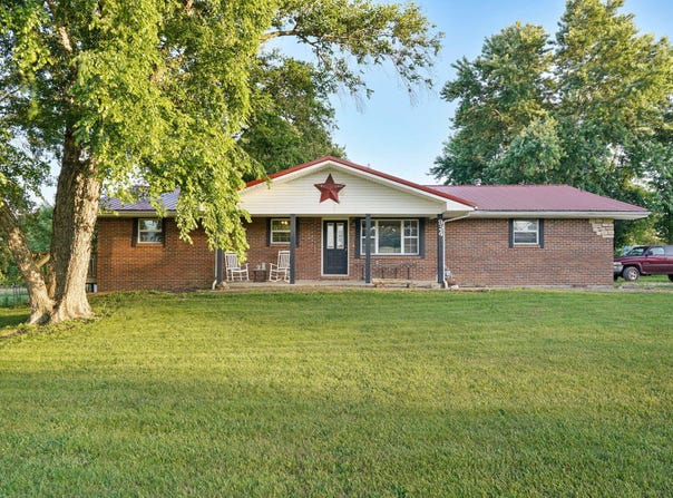 924 Plank School Road, Marshfield, MO 65706