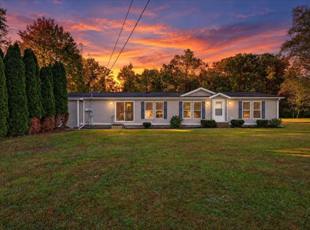 8655 Elm Lane, Saranac, MI 48881