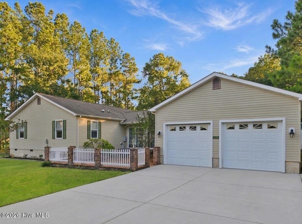 1299 N Shore Drive, Southport, NC 28461