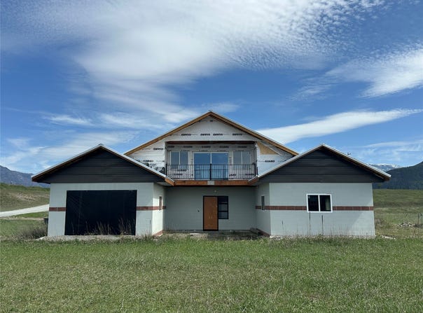 40 Lariat Loop, Thompson Falls, MT 59873