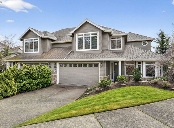 1970 HALL St, WestLinn, OR 97068