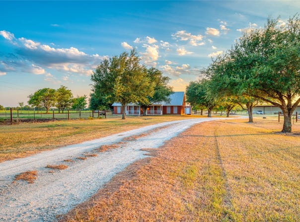 1829 W FM 1246, Thornton, TX 76687