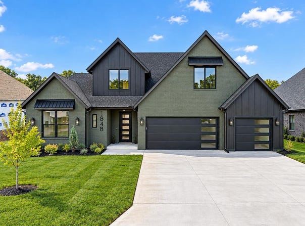 1848 E Skyline Avenue, Ozark, MO 65721