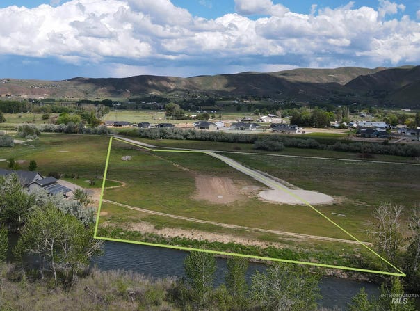 2475 River Ranch, Emmett, ID 83617