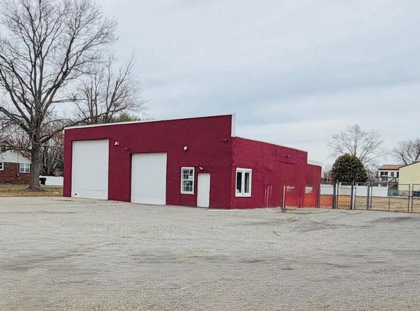 320 S WHITE HORSE Pike, HAMMONTON, NJ 08037