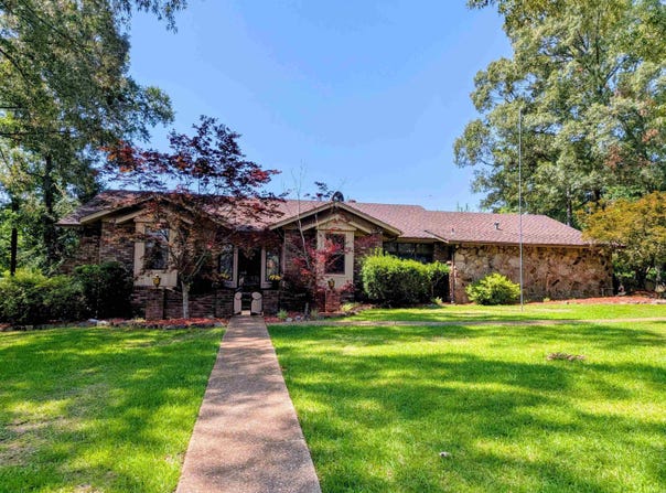 1071 Quapaw, Camden, AR 71701