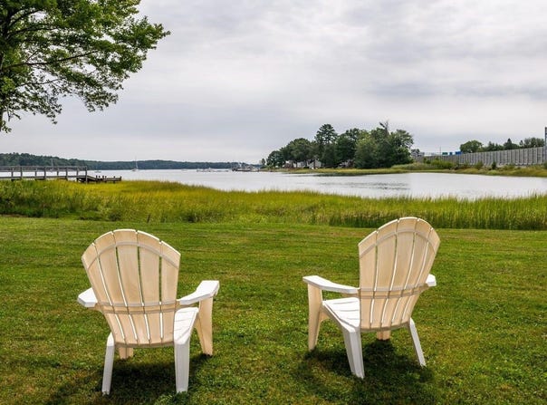 354 Dover Point Road, Dover, NH 03820
