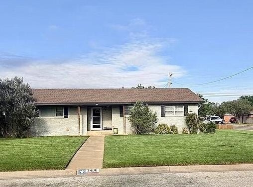 1400 Garland St, Plainview, TX 79072