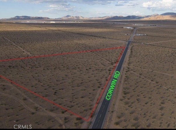 11 Corwin Road, Apple Valley, CA 92307