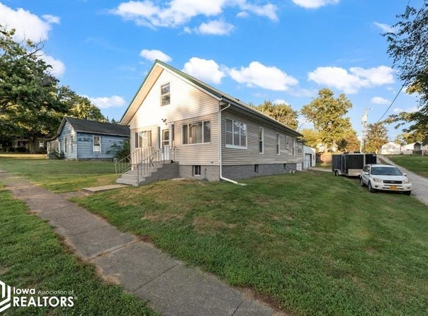 403 S Madison Street, Bloomfield, IA 52537
