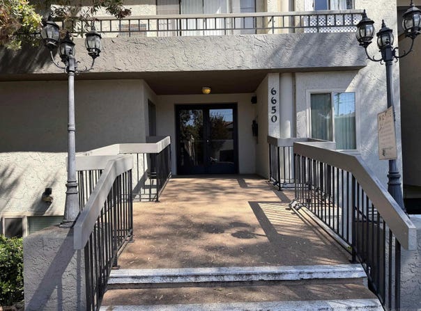 6650 Amherst St, San Diego, CA 92115