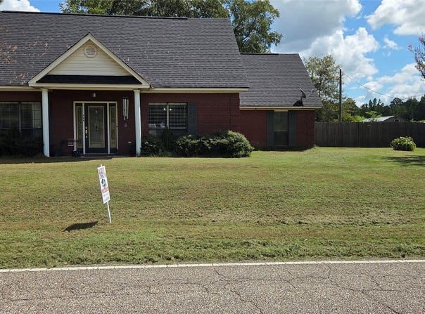 746 Pleasant Hill Road, Eclectic, AL 36024