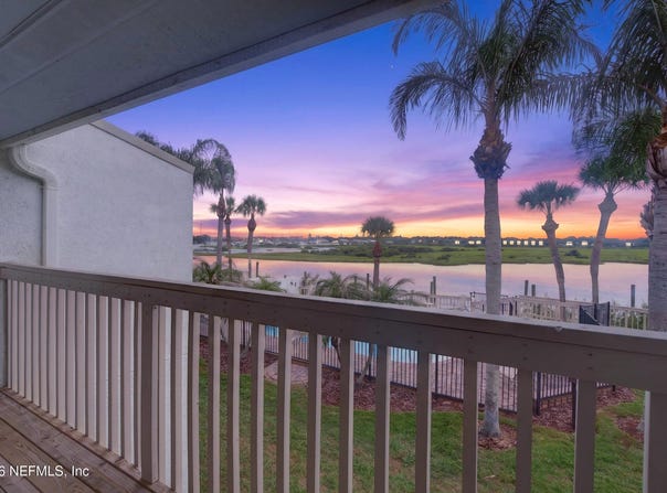 927 S PONCE DE LEON Boulevard, St. Augustine, FL 32084