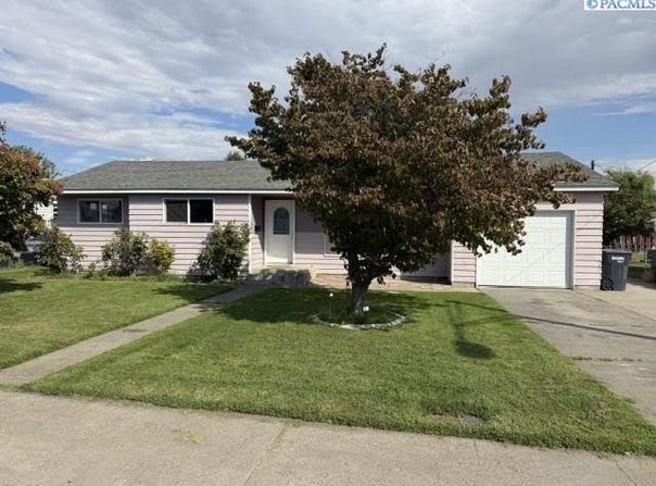 1723 W Marie, Pasco, WA 99301