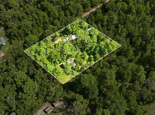 105 PERRY Avenue, SATSUMA, FL 32189