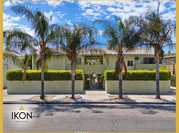 13520 Victory, Van Nuys, CA 91401