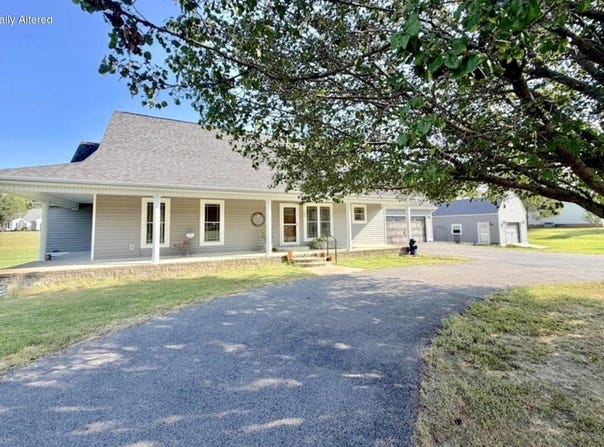 25 Kurt Drive, Benton, KY 42025