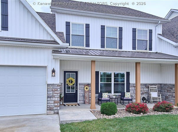 285 Steve Circle, Hurricane, WV 25526