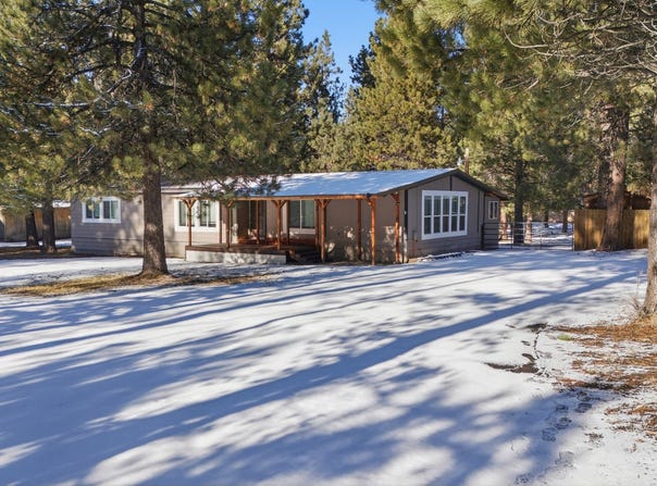 15864 GREEN FOREST Rd, LaPine, OR 97739