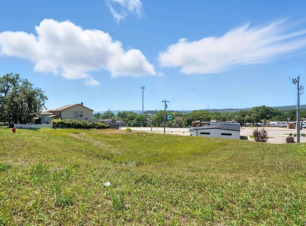 3429 W RAPID, Rapid City, SD 57701
