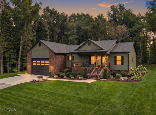 22137 Clarkrange Hwy, Monterey, TN 38574