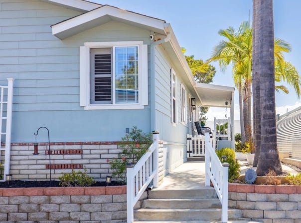 1145 E Barham Dr, San Marcos, CA 92078