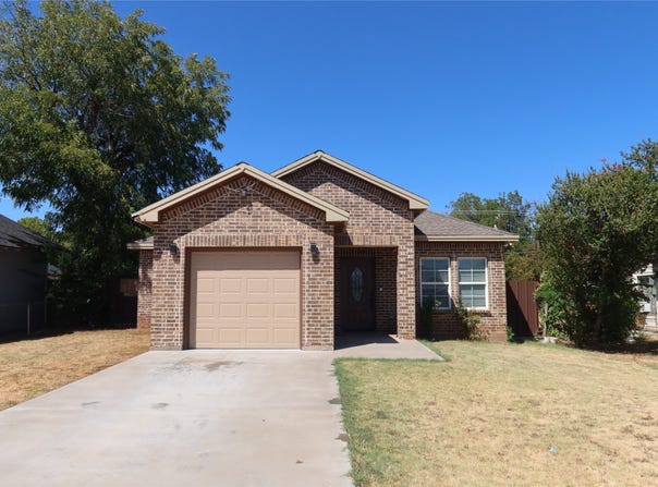 2410 Buchanan Street, Wichita Falls, TX 76309