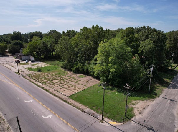 201 W Main St., Andrews, SC 29510