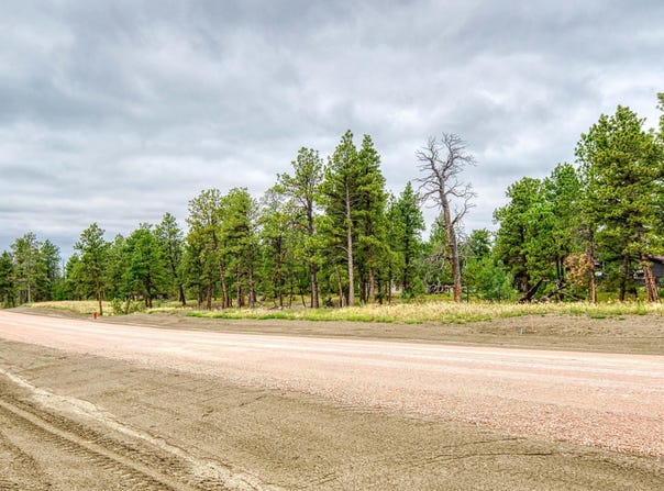 9 Pine Crest Drive, Pine Haven, WY 82721