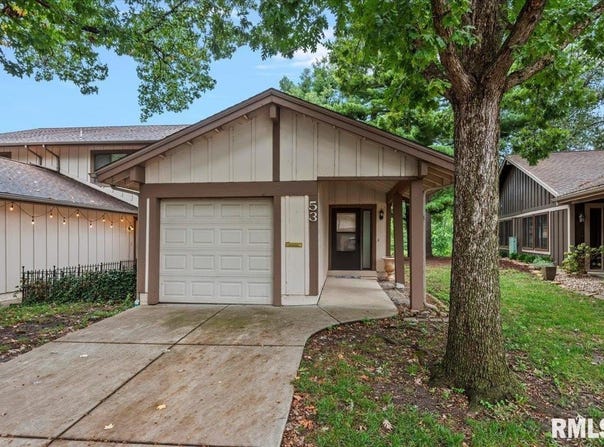 53 Trailridge Lane, Springfield, IL 62704
