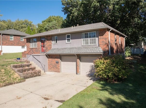 16904 E 35th Terrace S, Independence, MO 64055