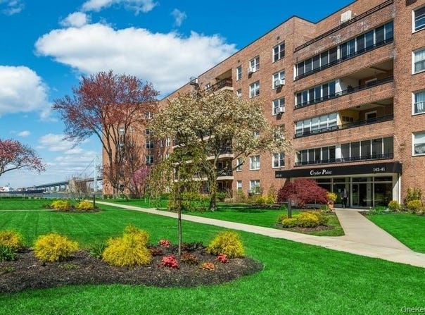 162-41 Powells Cove Boulevard, Beechhurst, NY 11357