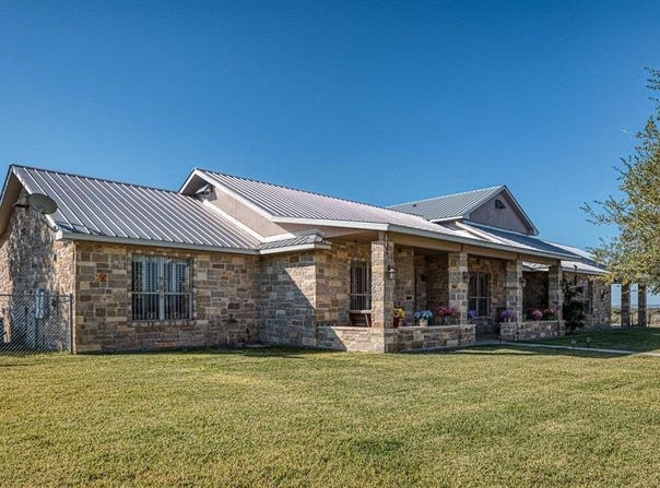 1432 Condry, Del Rio, TX 78840
