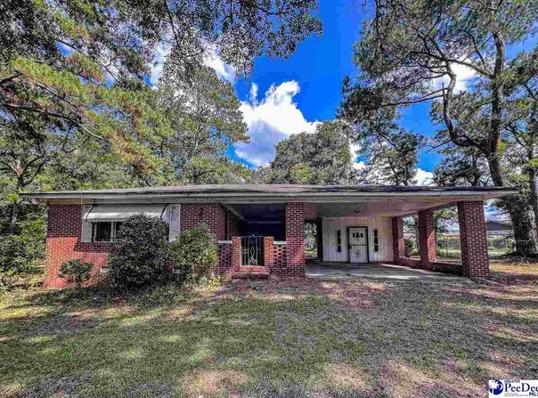 408 Eastlnad Dr, Kingstree, SC 29556