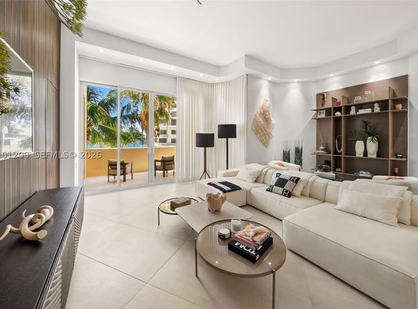 808 Brickell Key Dr, Miami, FL 33131