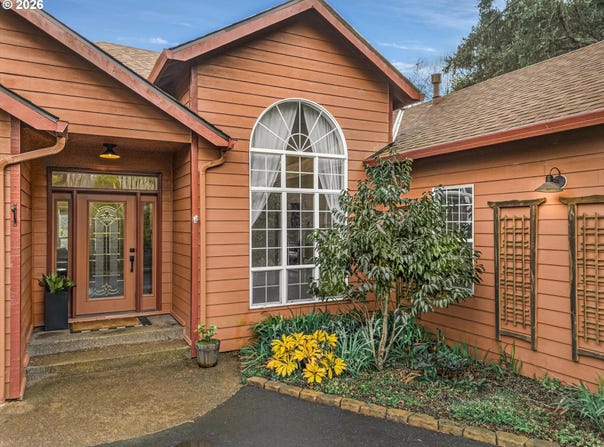 2470 NE VOYAGE Loop, LincolnCity, OR 97367