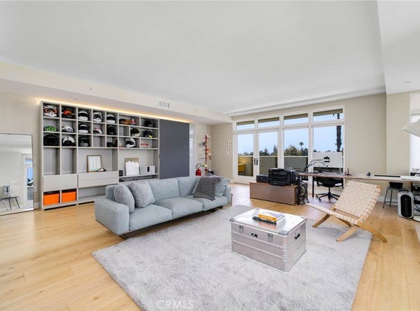 920 Granite Drive, Pasadena, CA 91101