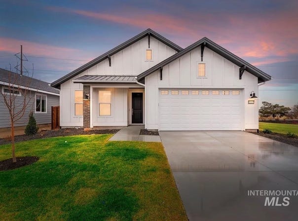 5940 W Oxton Ct, Eagle, ID 83616-1388
