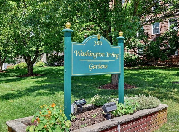 300 S Broadway, Tarrytown, NY 10591