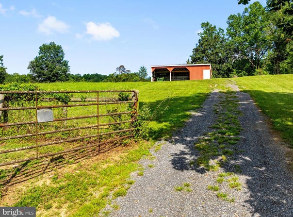SENEDO, MOUNT JACKSON, VA 22842