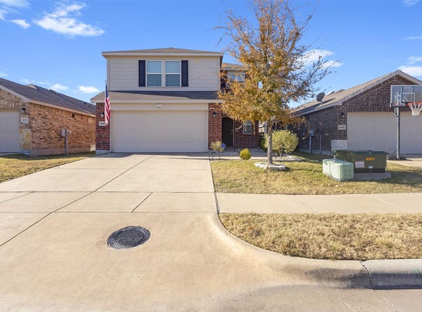 1063 Spofford Drive, Forney, TX 75126