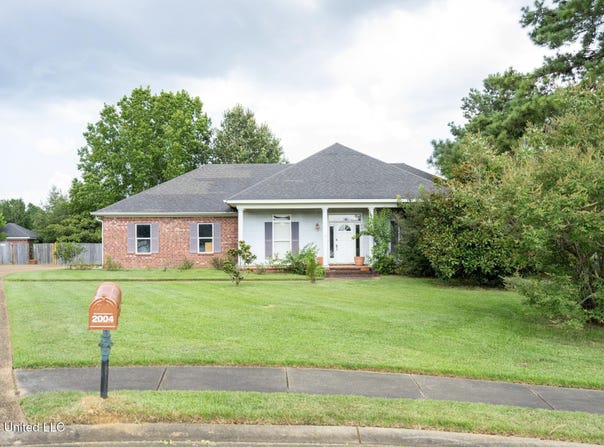2004 Brookstone Place, Brandon, MS 39042