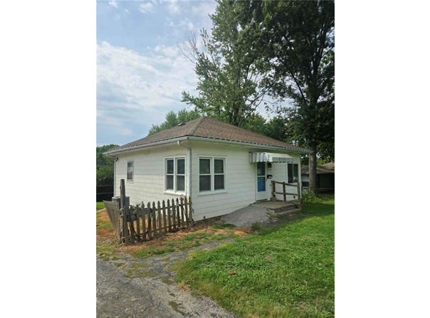 3506 S Crysler Avenue, Independence, MO 64050