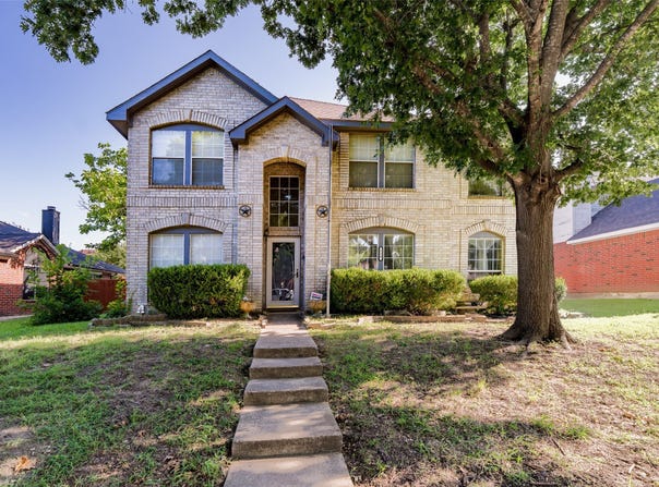 726 Spring Mills Road, Mesquite, TX 75181