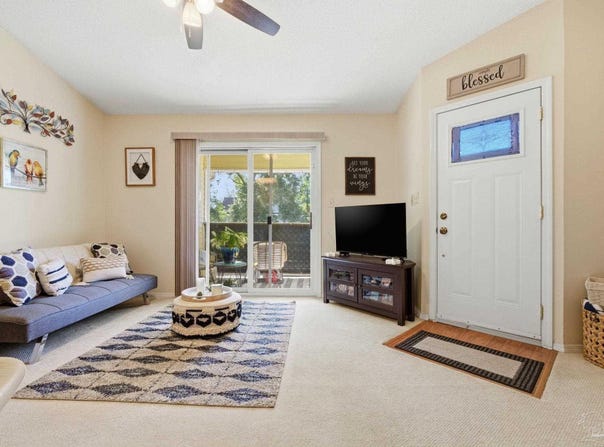 601 E Burgess Rd, Pensacola, FL 32504